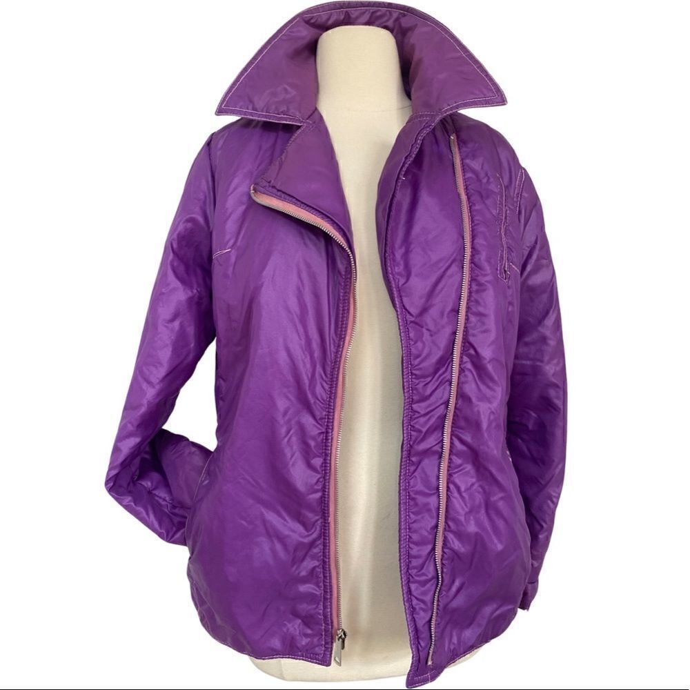 Vintage 1970’s Neon Purple Swell Wear Nylon Water Repellent Lightweight Jacket